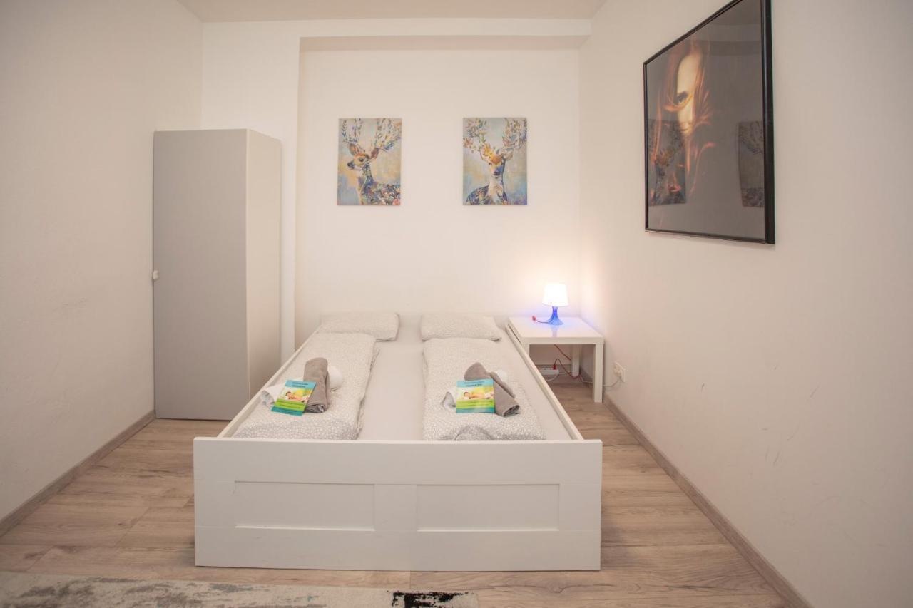 City Center Apartment Innsbruck Exterior photo